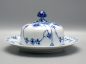 Preview: Royal Copenhagen Musselmalet Halbspitze Butterdose. Nr. 502.