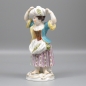 Preview: Meissen Figur Gärtnerkind mit Bündel.
