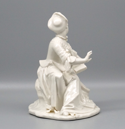 Nymphenburg Figur ‚Singende Schäferin‘ F. A. Bustelli, Weiß.