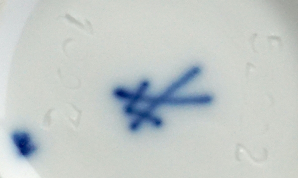 Preview: Meissen Deckeldose Zwiebelmuster 1 Wahl.