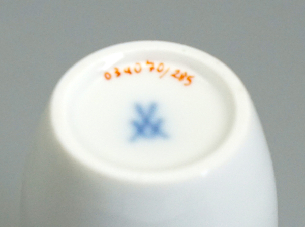 Meissen Likör-Becher, Freunde des Meissener Porzellan 2010. 1 Wahl.