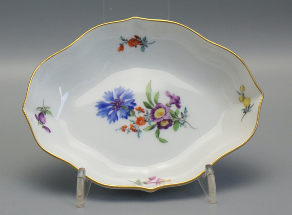 Meissen Ovale Schale Blume 3.
