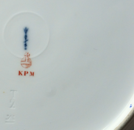 KPM Berlin Schale Neuglatt Ø23,5 CM.