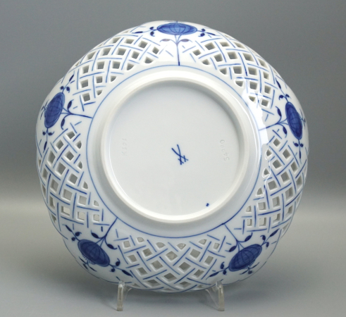 Meissen Durchbruchschale Zwiebelmuster Ø18,5 cm.