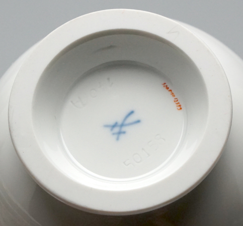 Meissen Vase reicher roter Drache,1 Wahl.
