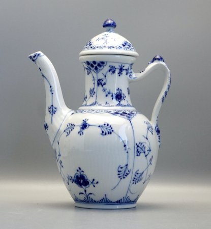 Royal Copenhagen Kaffeekanne Musselmalet Halbspitze Modell 519. 1 Wahl.