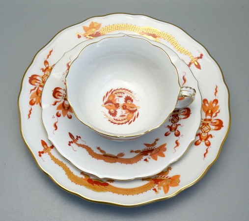 Preview: Meissen Teegedeck reicher Drache rot 1 Wahl.