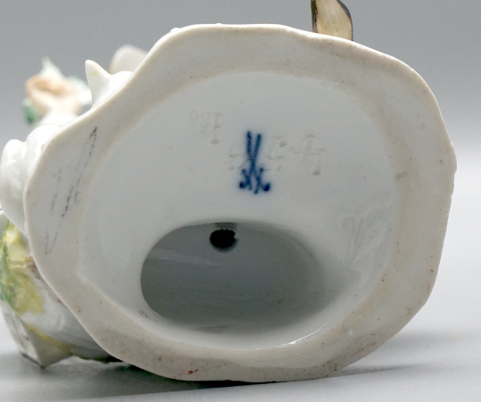 Meissen Figur Harlekin mit Vogel & Katze – Modell 456 – Knaufzeit (1860-1924) 1 Wahl.