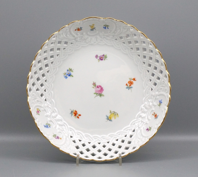 Meissen Durchbruchschale Streublume.