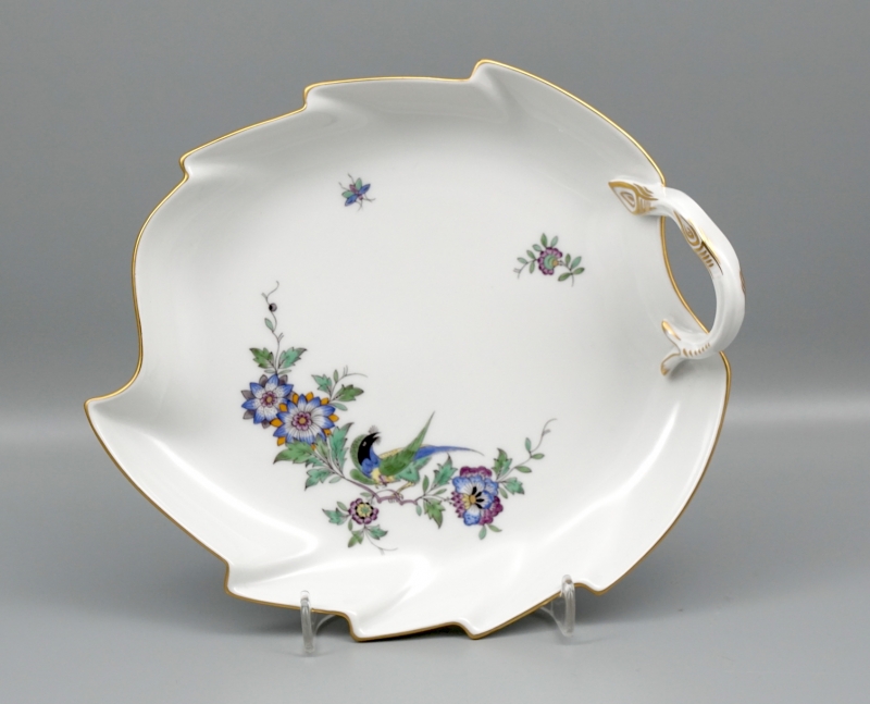 Meissen Blattschale Indische Blumen, Fels & Vogelmalerei.