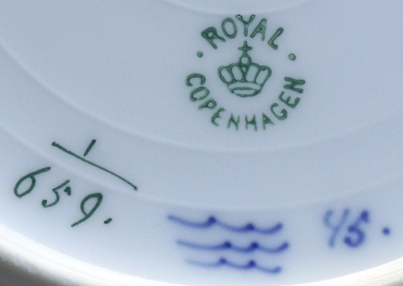 Royal Copenhagen Musselmalet Halbspitze Suppenteller Nr.659