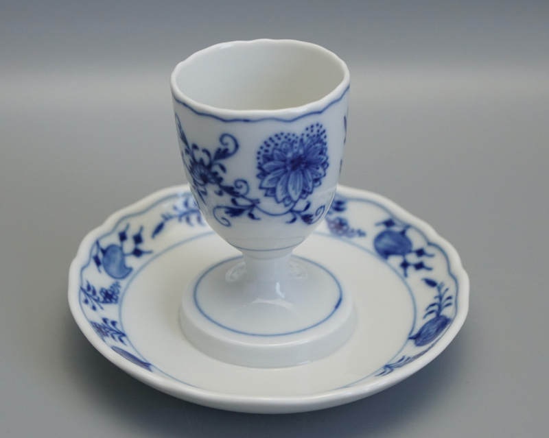 Meissen Eierbecher Zwiebelmuster.