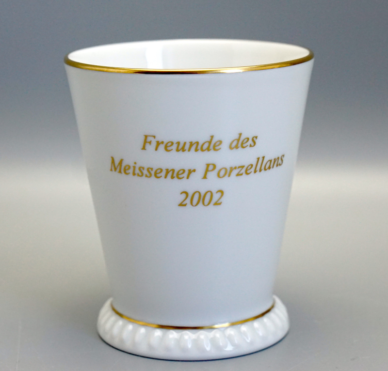 Meissen Becher , Aquatinta, Freunde des Meissener Porzellan 2002. 1 Wahl.