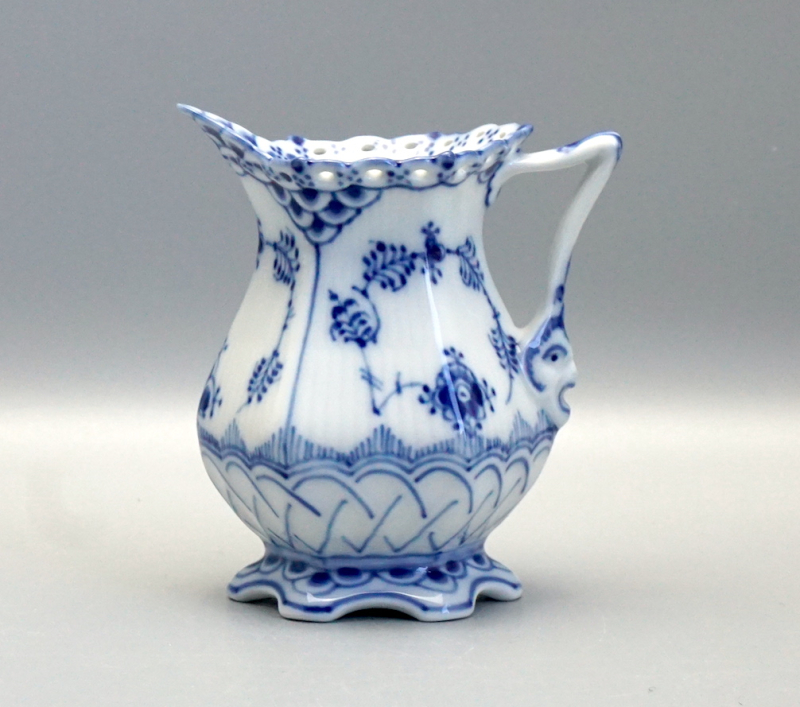 Royal Copenhagen Milchkanne Musselmalet Vollspitze Nr. 1032. 1 Wahl.
