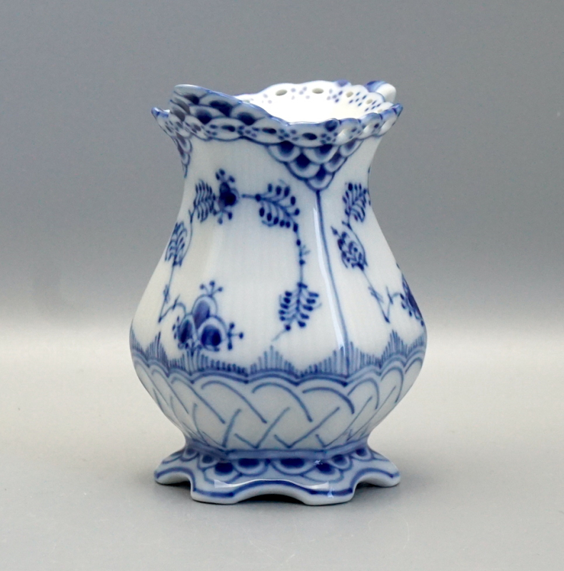 Royal Copenhagen Milchkanne Musselmalet Vollspitze Nr. 1032. 1 Wahl.