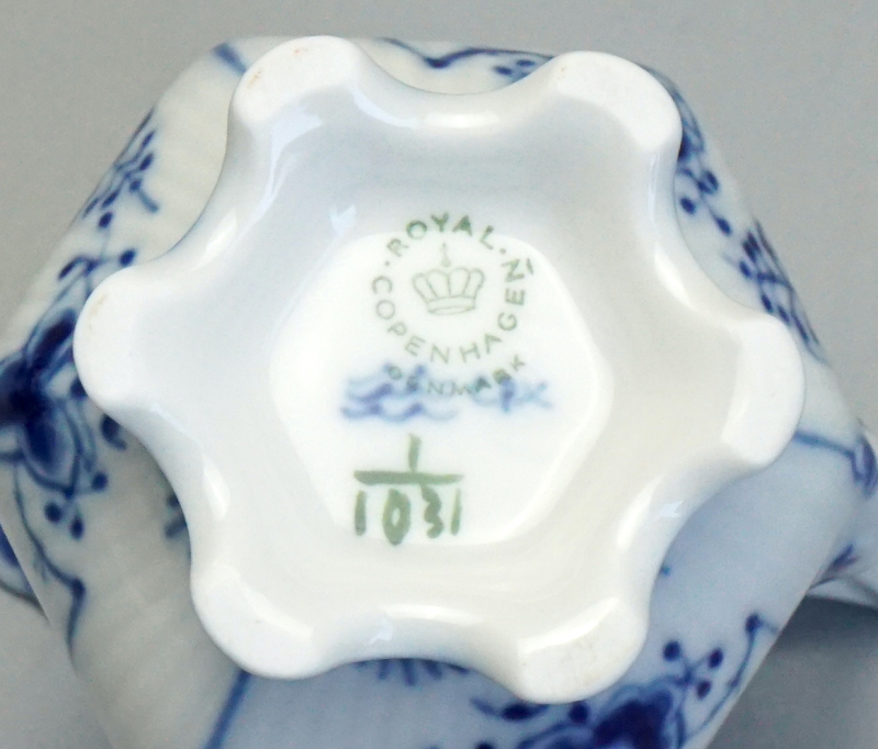 Royal Copenhagen Milchkännchen Musselmalet Vollspitze Nr. 1031. 1 Wahl.