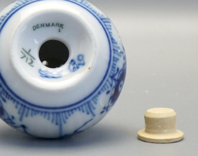 Royal Copenhagen Musselmalet Halbspitze Nr. 712. 1 Wahl.