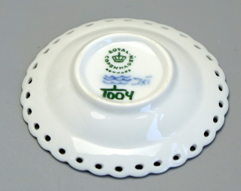 Royal Copenhagen 6 Schälchen Musselmalet Vollspitze 1/1004.