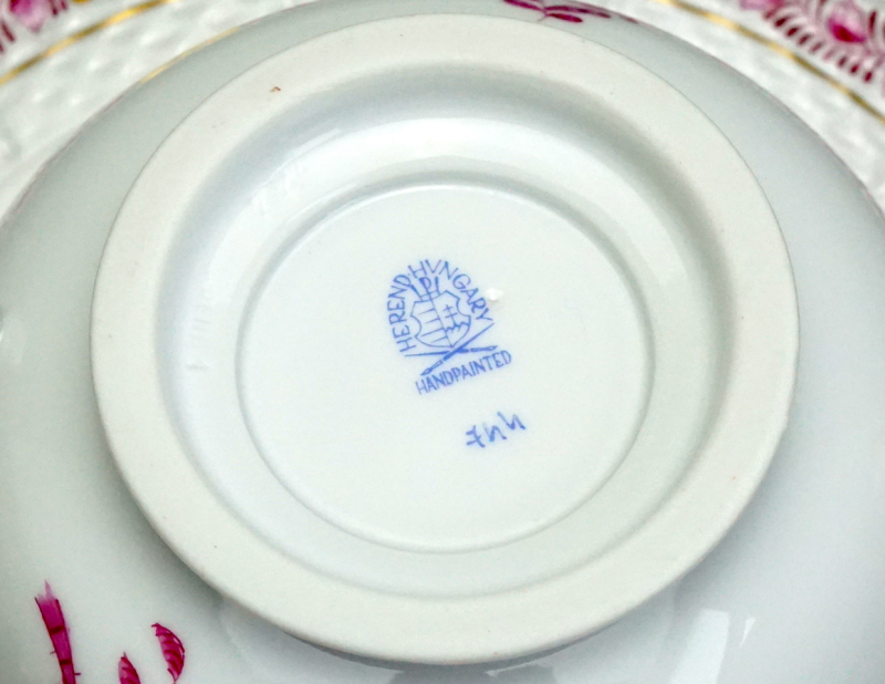Herend Suppentasse mit Untertasse und Deckel Apponyi Purpur 744/AP.