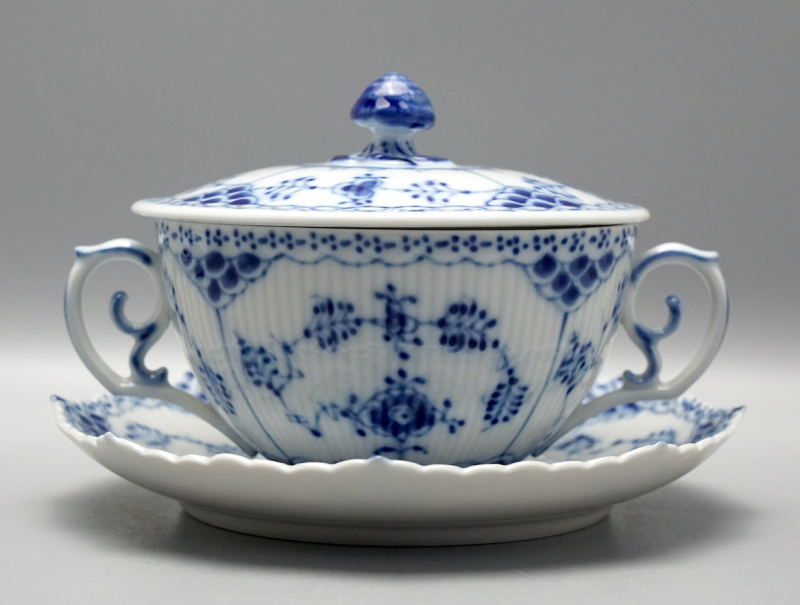 Royal Copenahgen Suppengedeck Musselmalet Vollspitze 1 Wahl.