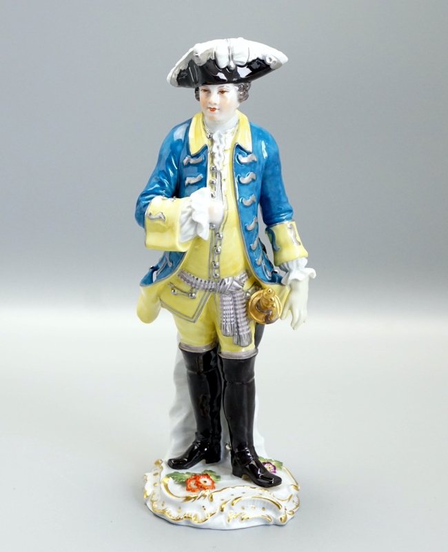 Meissen Militaria-Figur "Offizier" 1 Wahl.
