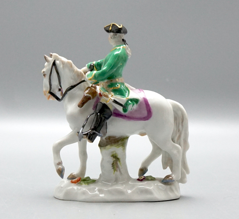 Meissen Miniaturfigur "Jäger zu Pferde" 1 Wahl.