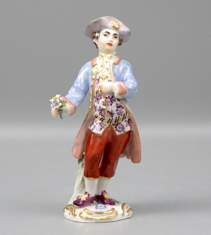Meissen Porzellan Figur Gärtnerkind mit Blumenstrauß, 1 Wahl.