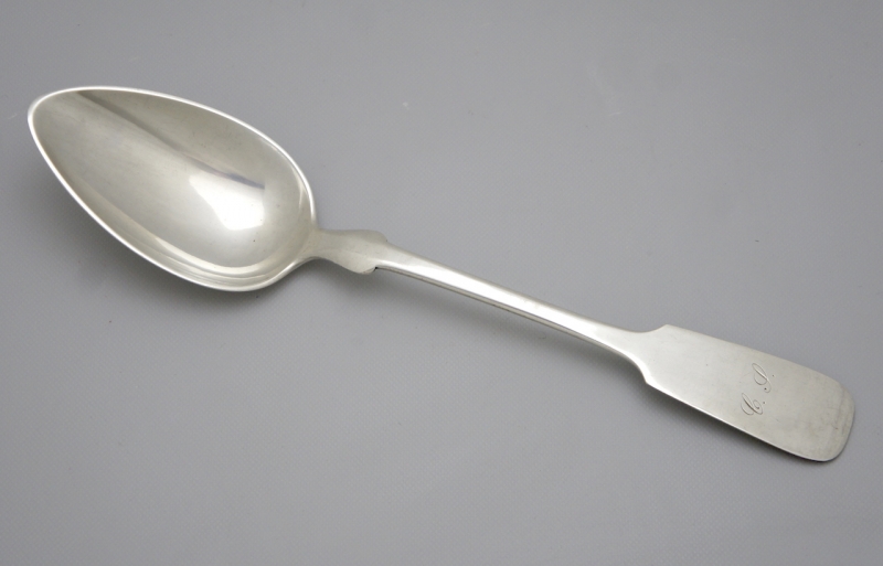 Gemüselöffel 800er Silber A. Künne Altena mit Monogramm.