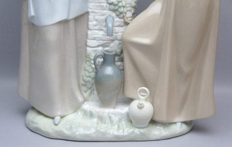 Große Lladro Nao Figur Frauen am Wasserbrunne H-40 cm.