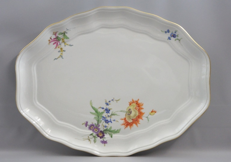 Meissen Grosse ovale Anbietplatte Blume 3.